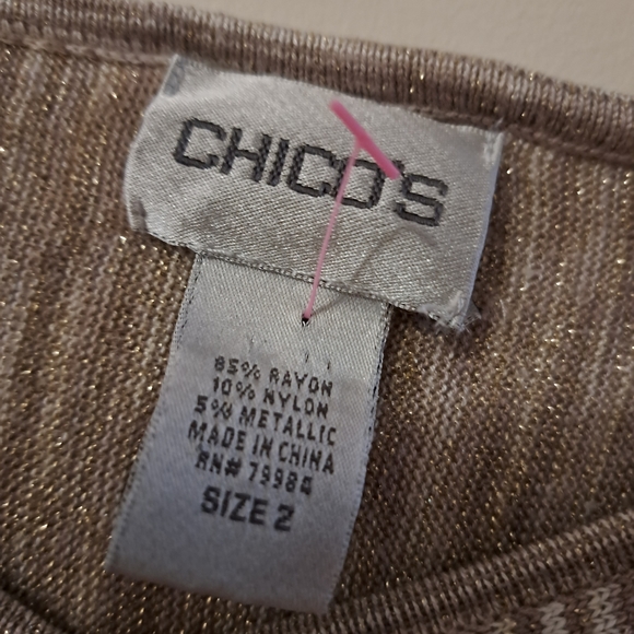 Chico's dolman wide sleeve lightweight pull on top - Picture 4 of 4